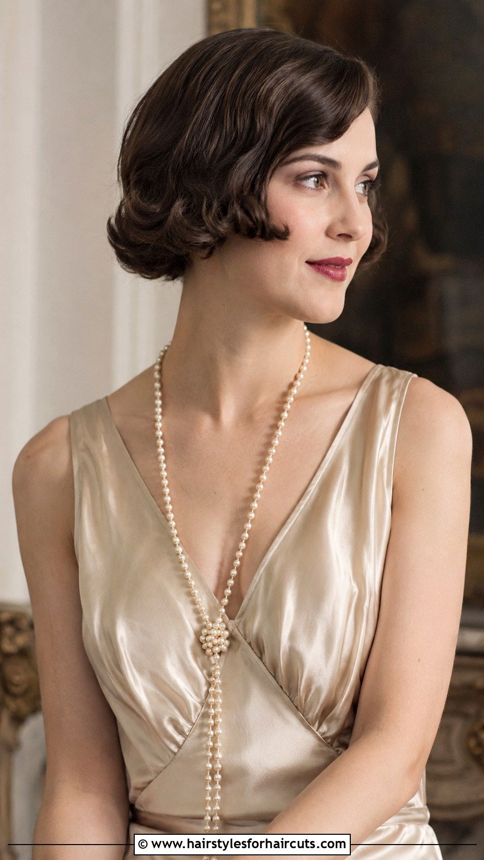 1920s Rolled Bob - 25 1920s hairstyles - 25 1920's hairstyles
