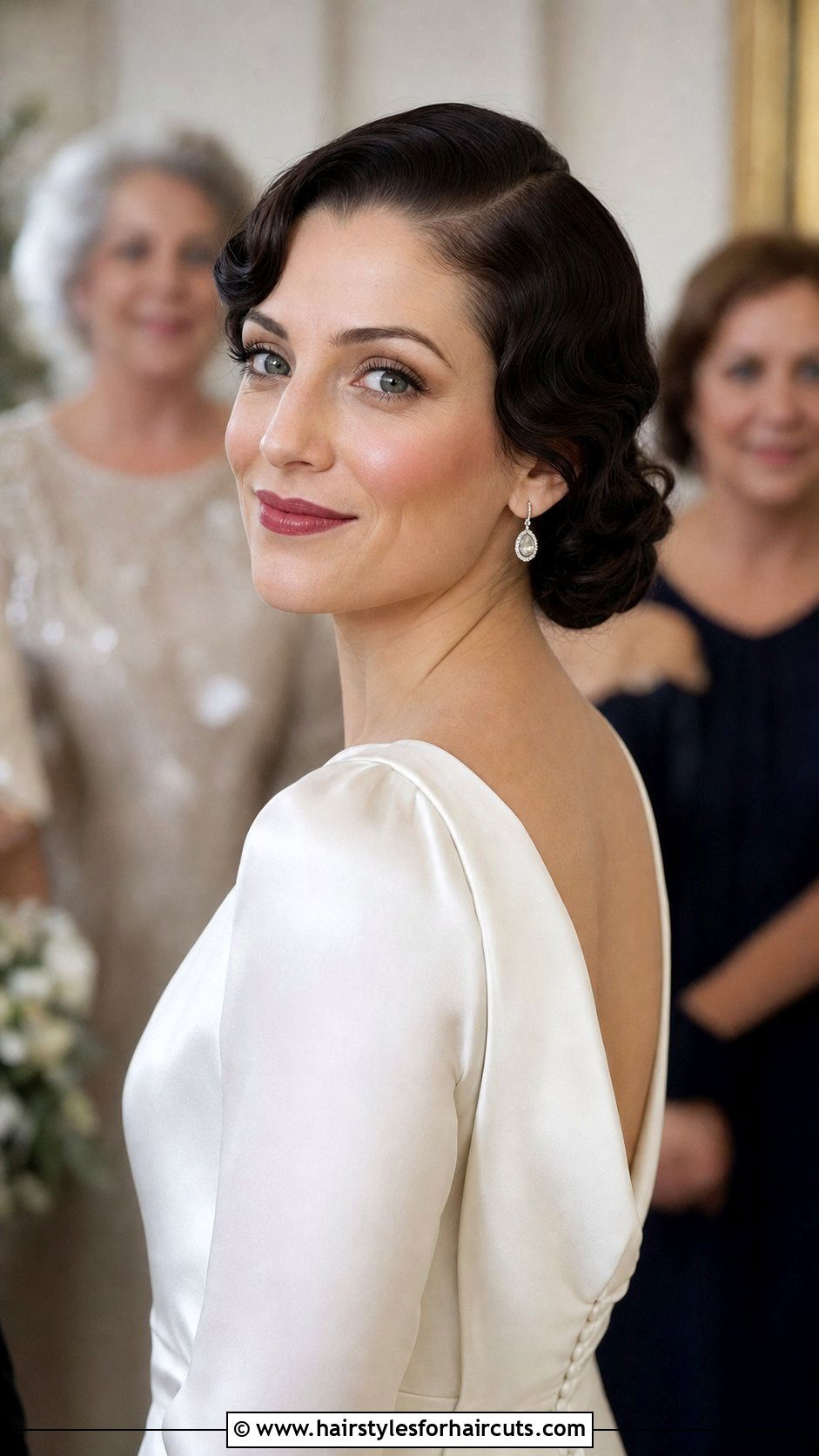 1930s Glamour Wave Wedding Style - 25 wedding long hair vintage hairstyles - 25 wedding long hair vintage hairstyles