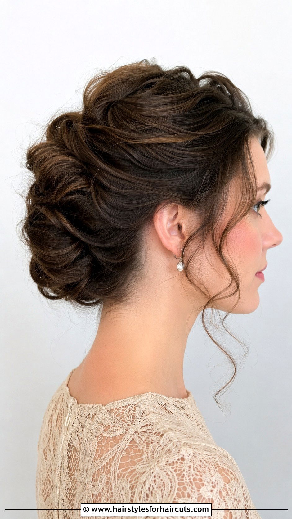 1940s Gibson Tuck Updo - 25 1940s hairstyles long hair - 25 1940s hairstyles long hair