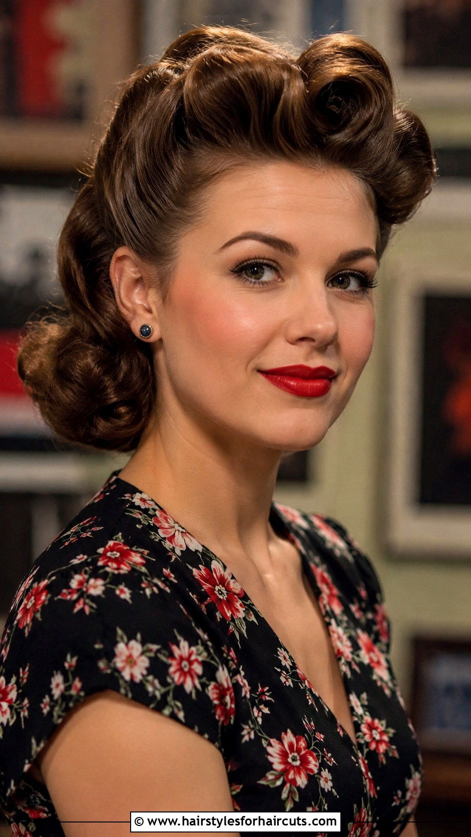 1940s Pompadour - 25 ww2 haircuts - 25 ww2 haircuts