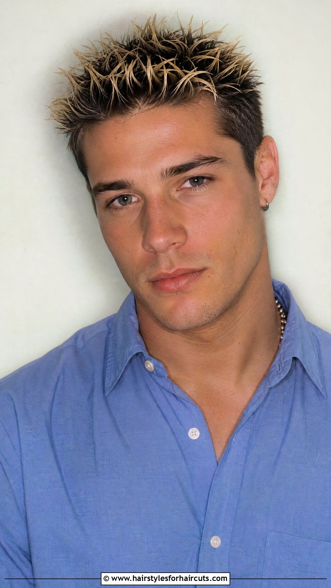 1980s Frosted Tips - 25 1980s hairstyles - 25 1980s hairstyles