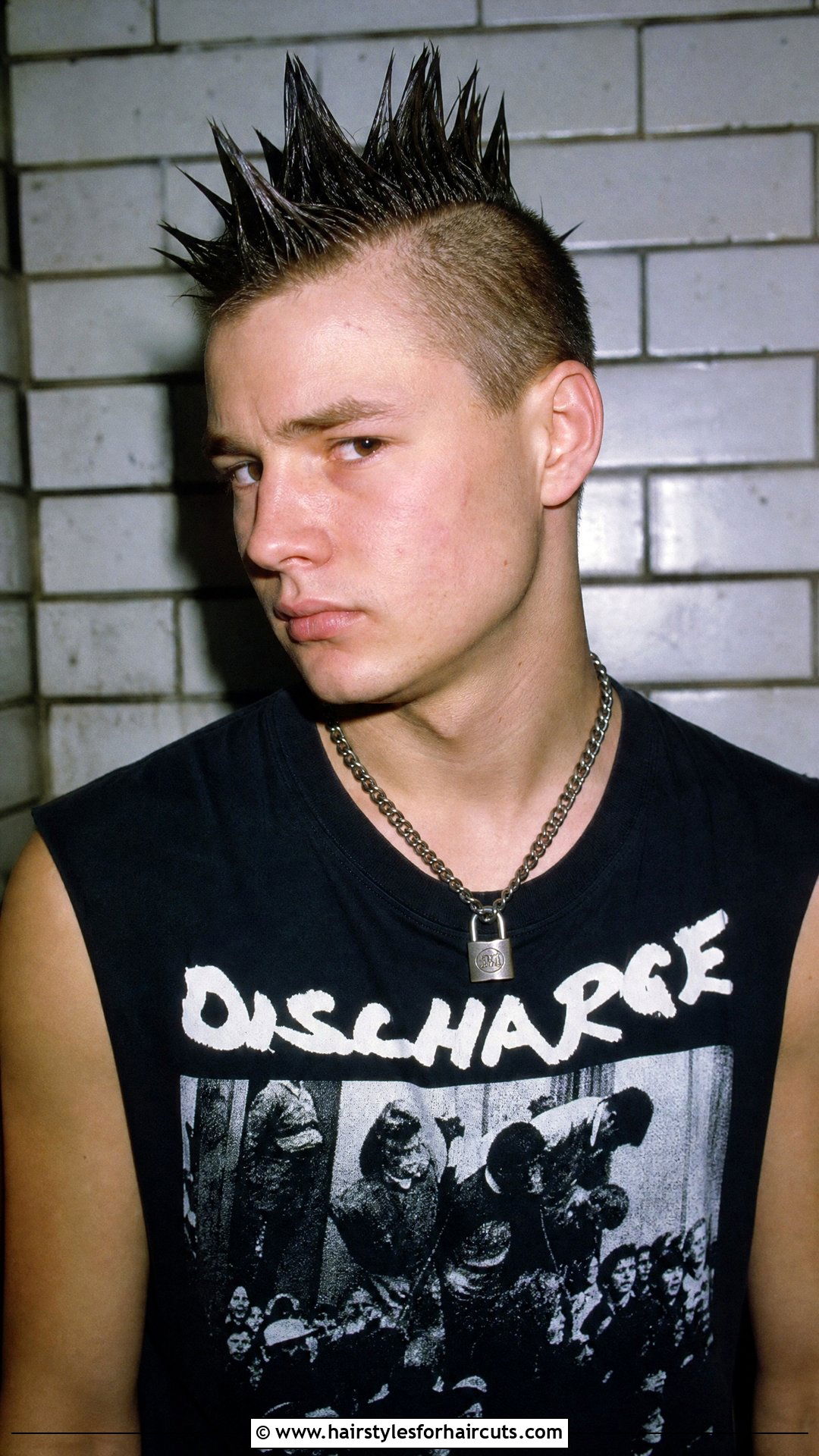 1980s Spiky Punk Hair - 25 1980s hairstyles - 25 1980s hairstyles