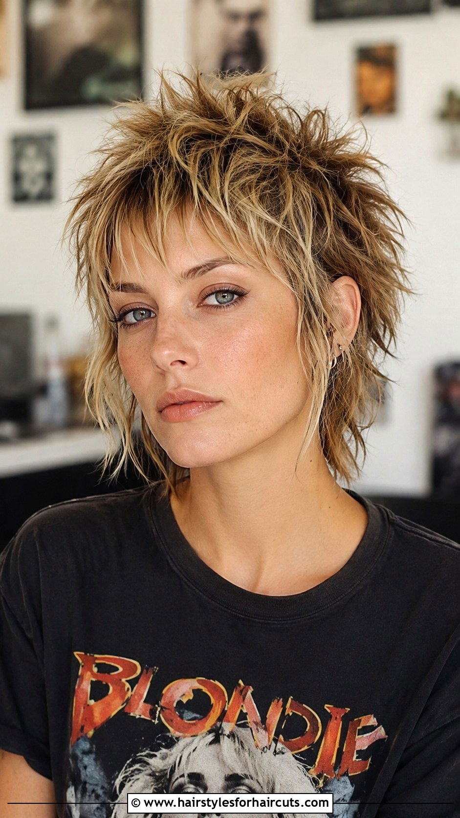 70s Choppy Pixie Cut - 25 short hair 70s hairstyles - 25 short hair 70s hairstyles