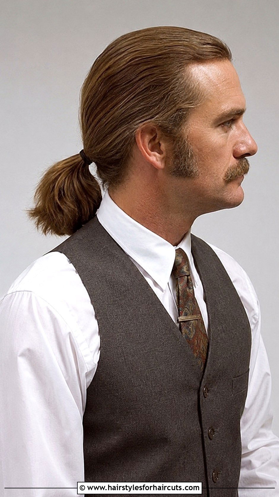 70s Mens Low Ponytail Hairstyle - 25 70s mens hairstyles - 25 70s mens hairstyles
