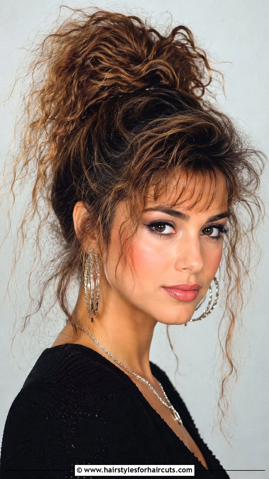 80s Crimped Messy Bun - 25 80s hairstyles crimped hair - 25 80s hairstyles crimped hair
