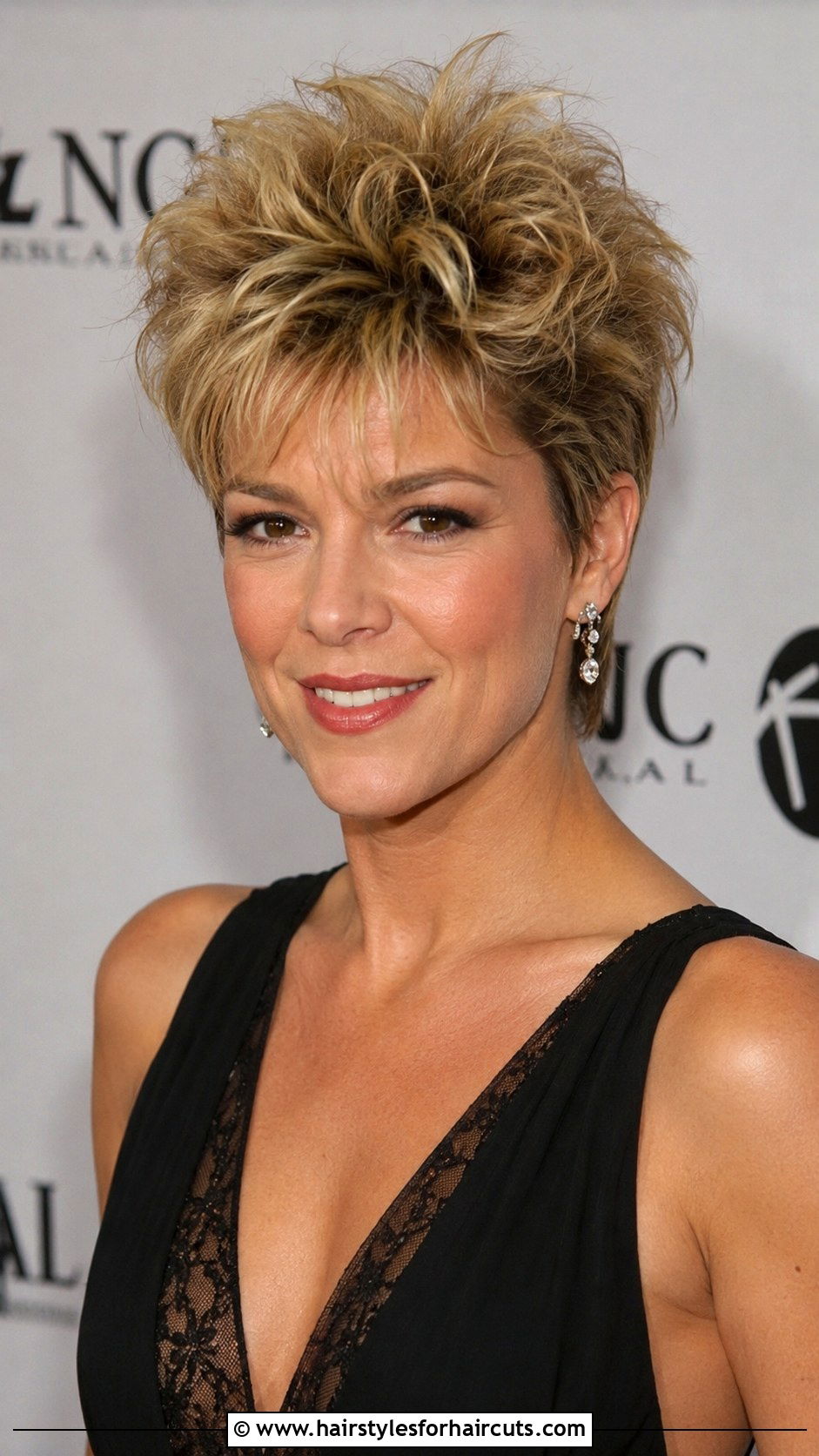 80s Pixie Cut With Volume - 25 80s hairstyles for women - 25 80s hairstyles for women