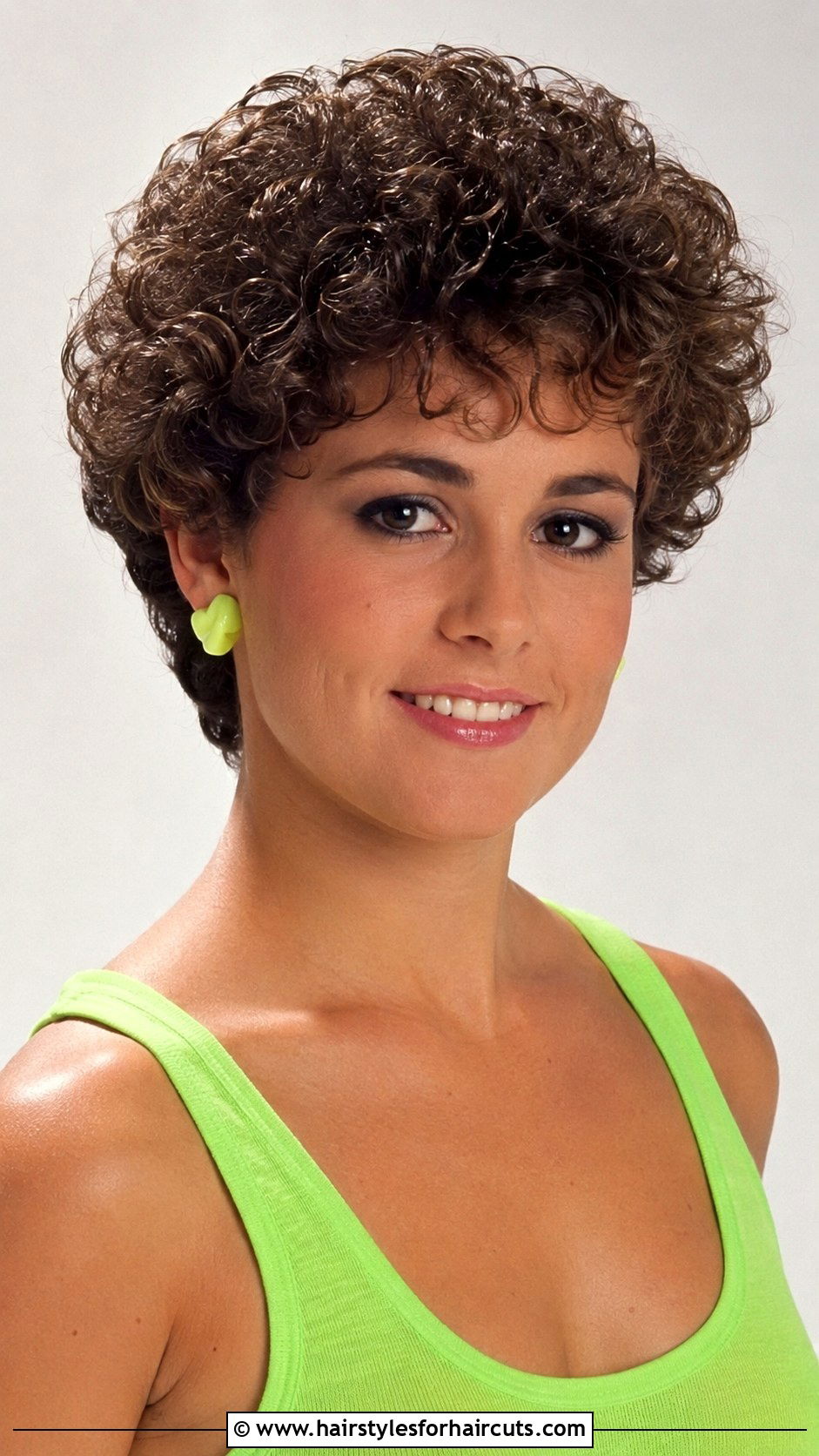 80s Short Curly Perm - 25 80s curly hairstyles - 25 80s curly hairstyles