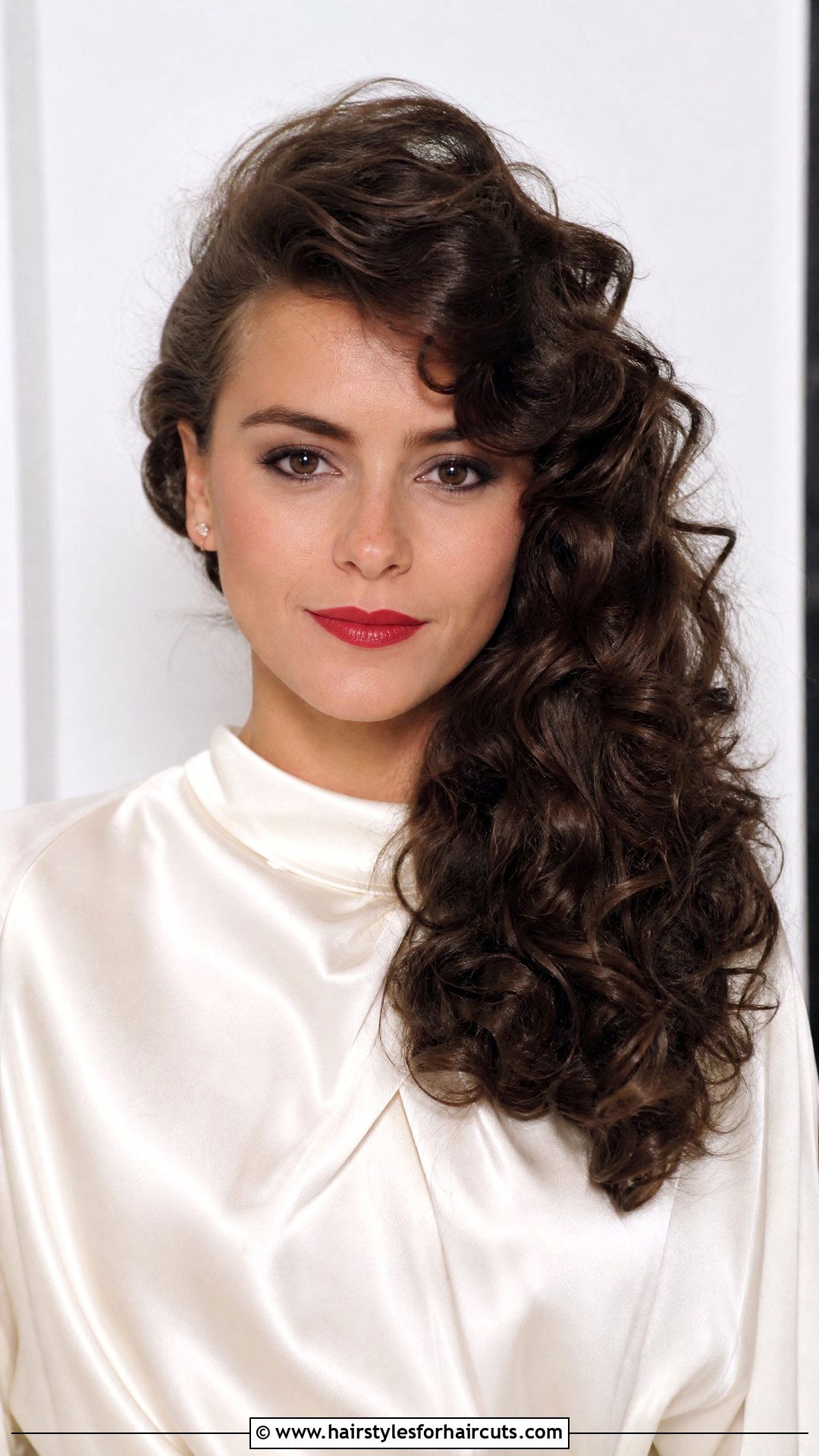 80s Side Swept Curly Hair - 25 80s hairstyles curly hair - 25 80s hairstyles curly hair