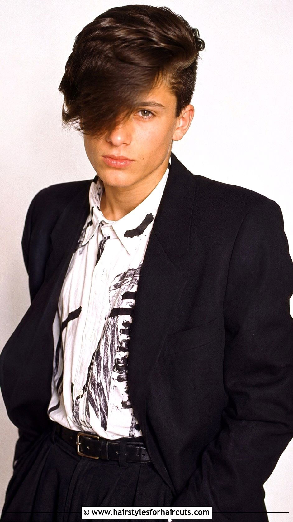 80s Swoop Haircut - 25 80s boy hairstyles - 25 80s boy hairstyles