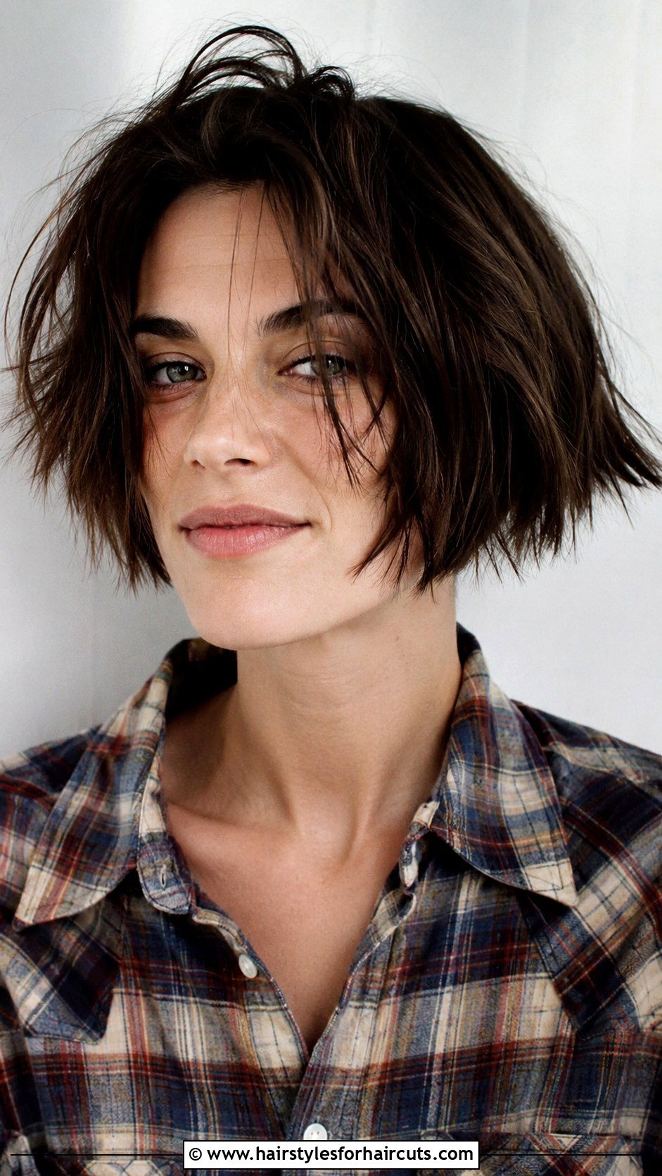 90s Chopped Bob - 25 90s hairstyles - 25 90s hairstyles