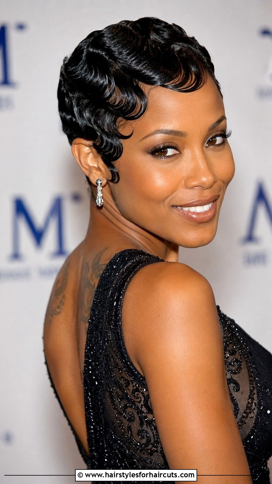 90s Finger Wave Pixie Cut - 25 90s hairstyles for black hair - 25 90s hairstyles for black hair