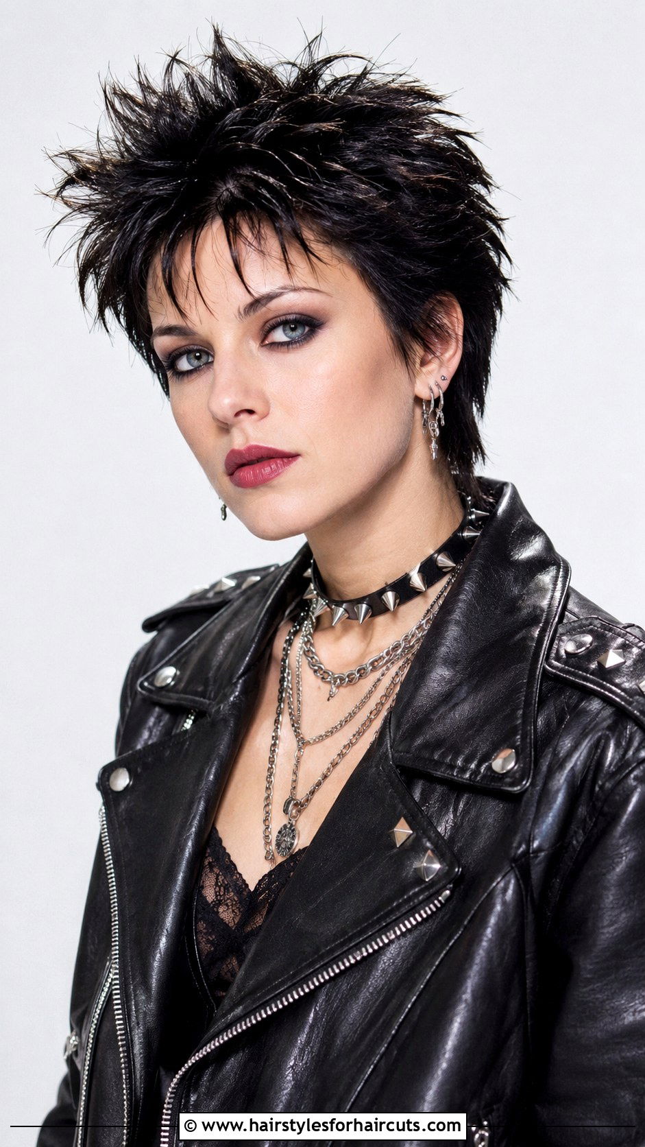 90s Short Layered Spiky Cut - 25 90s layered haircuts short hair - 25 90s layered haircuts short hair