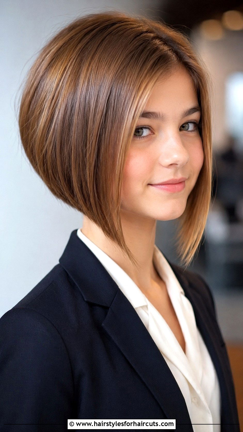 A Line Bob - 25 haircuts for teen girls - 25 haircuts for teen girls