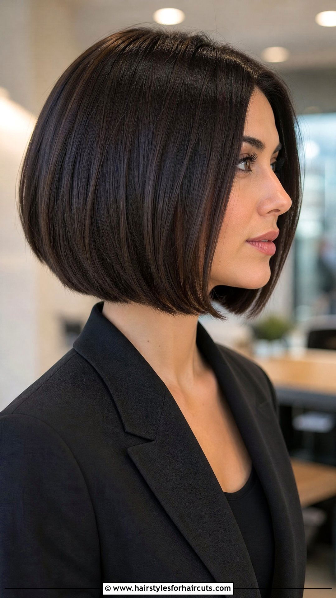 A Line Bob For Thick Hair - 25 best haircuts for women with thick hair - 25 best haircuts for women with thick hair