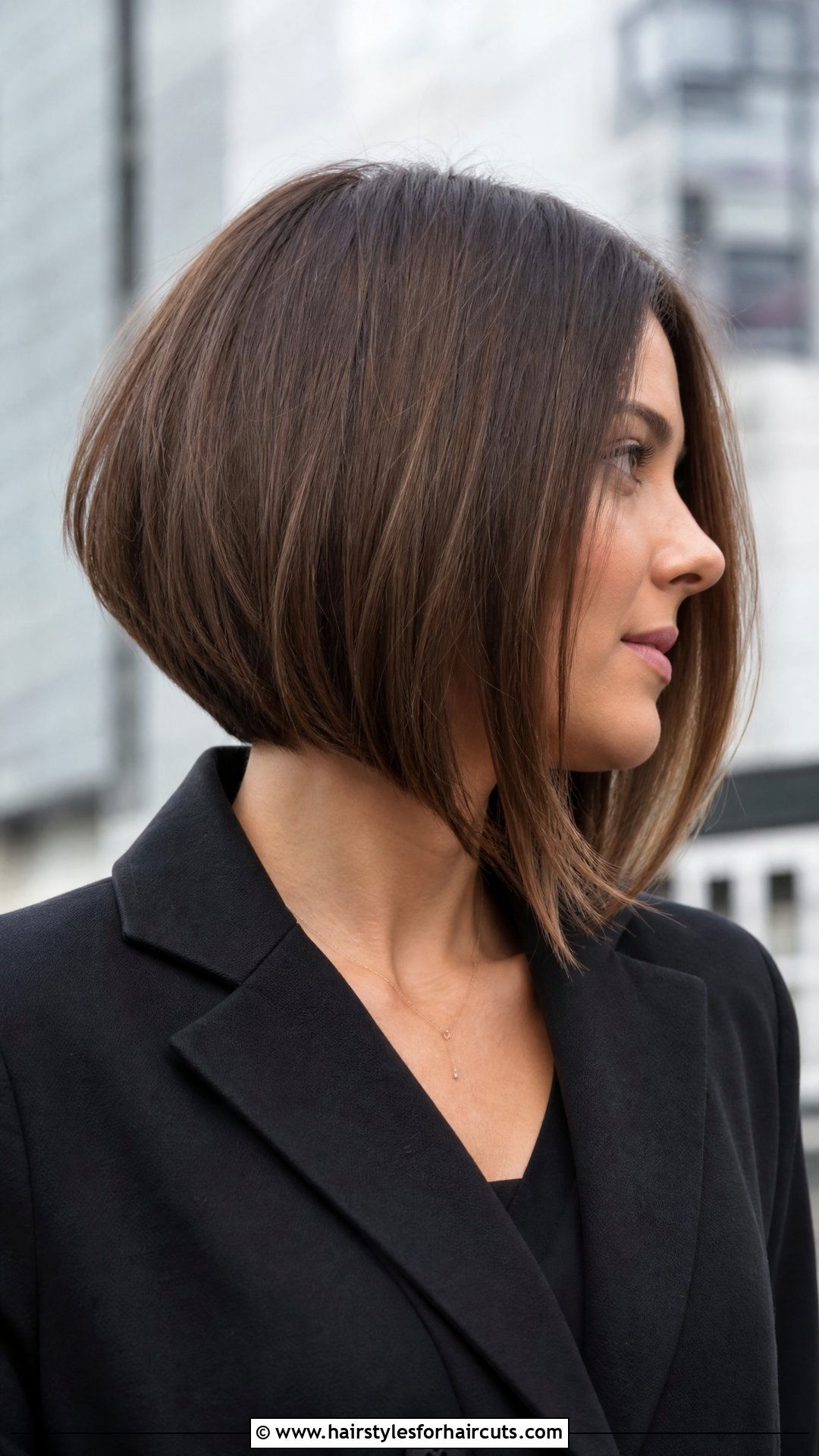 A Line Bob Medium Haircut - 25 woman medium haircuts - 25 woman medium haircuts