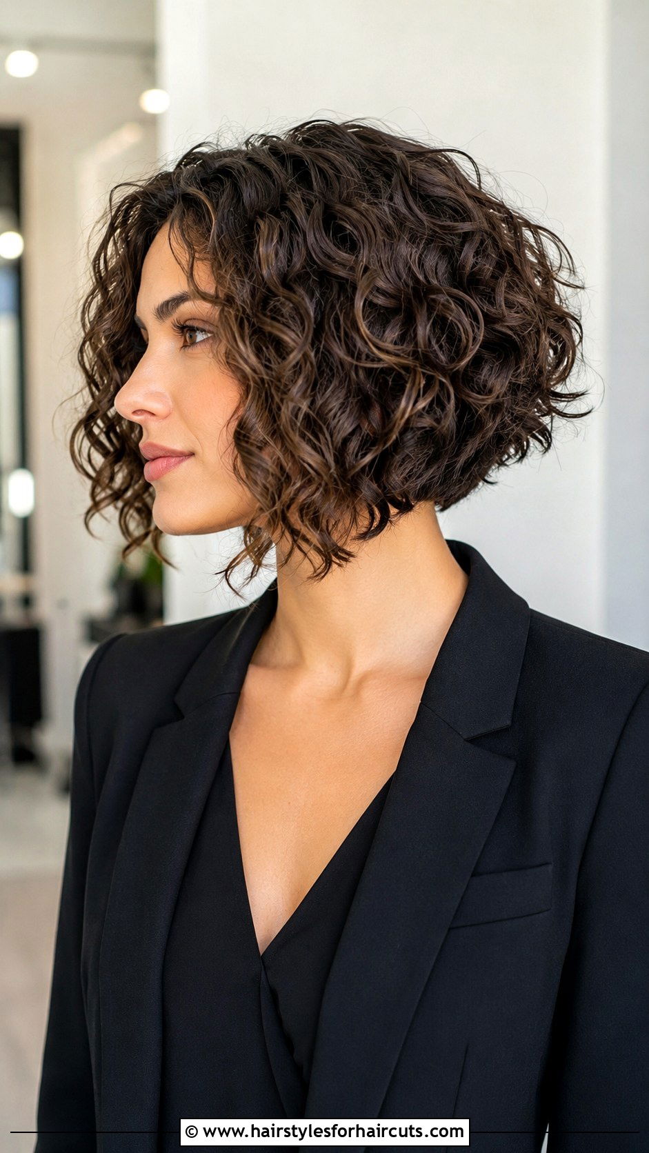 A Line Curly Bob - 25 good haircuts for curly hair women - 25 good haircuts for curly hair women