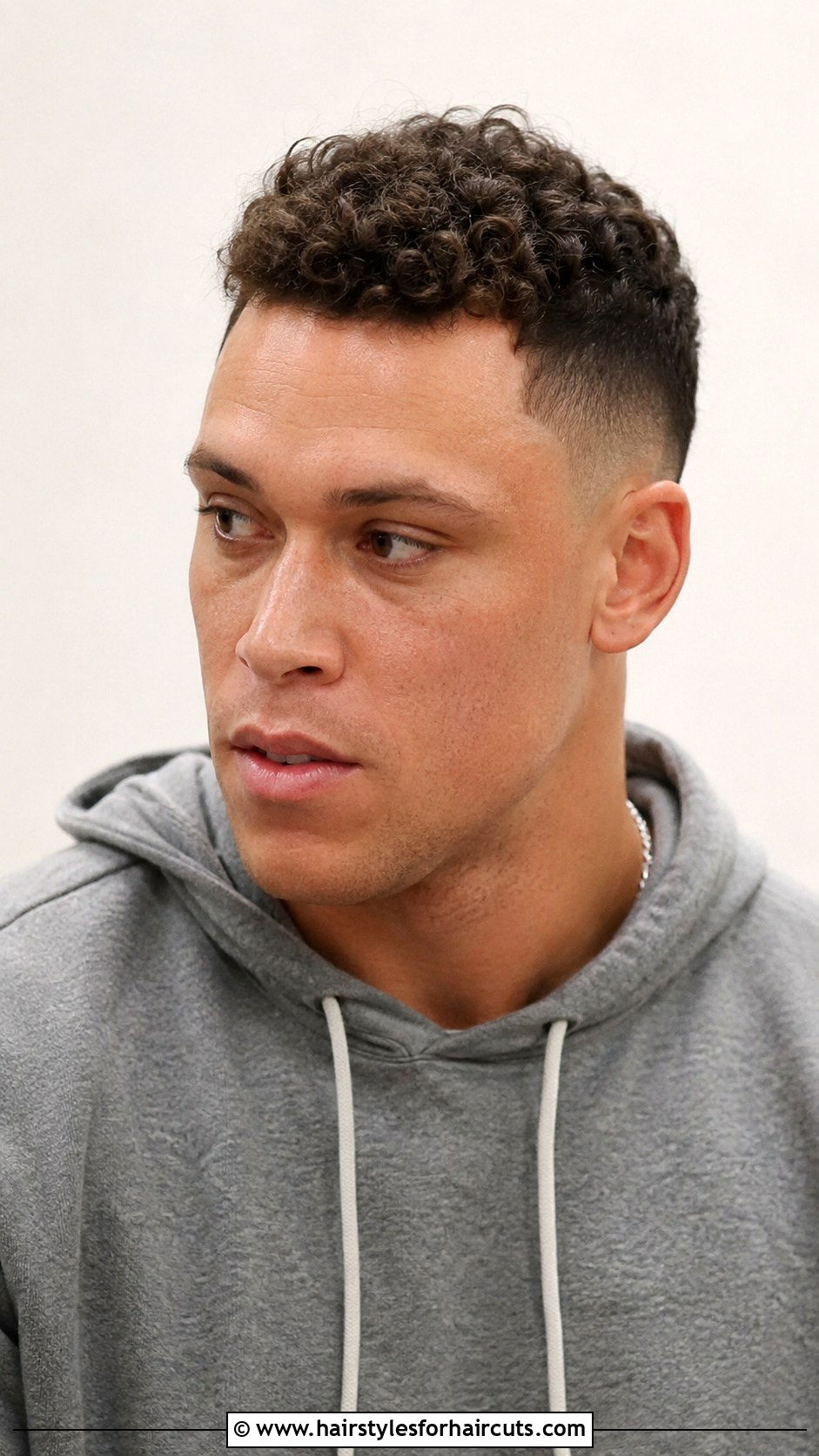 Aaron Judge Mid Fade With Volume - 25 aaron judge haircuts - 25 aaron judge haircuts