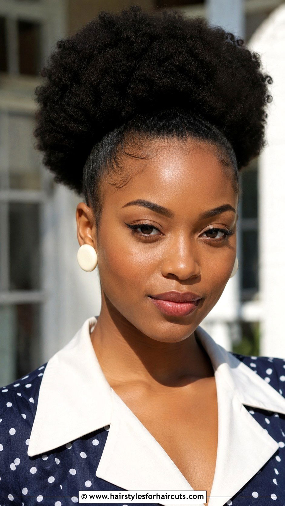 Afro Puff - 25 easy protective hairstyles for short natural hair - 25 easy protective hairstyles for short natural hair