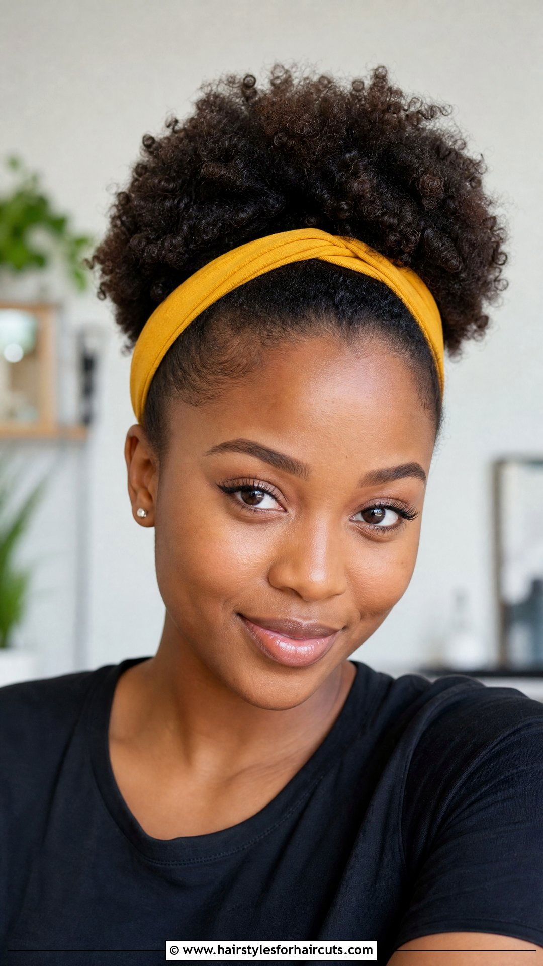 Afro Puff With Headband - 25 vacation hairstyles for natural hair - 25 vacation hairstyles for natural hair