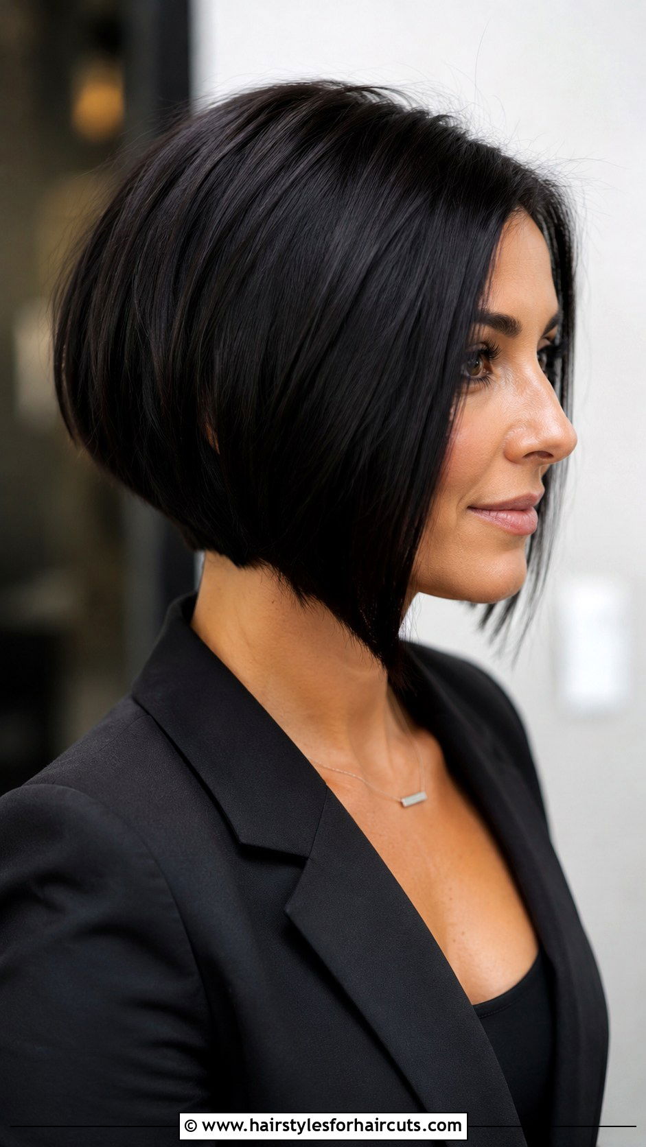 Angled Black Bob - 25 black bob hairstyles - 25 black bob hairstyles