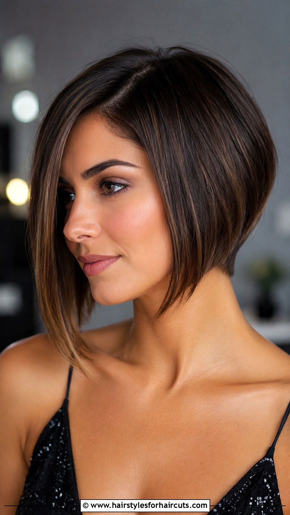 Angled Bob - 25 bob haircuts for thick hair - 25 bob haircuts for thick hair