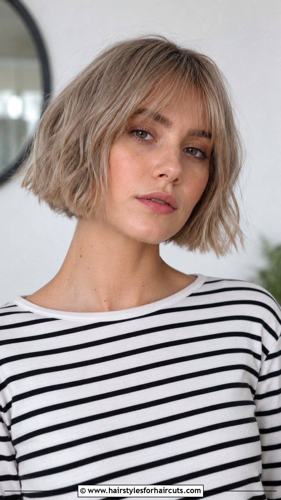 Ash Blonde French Bob - 25 ash blonde hairstyles - 25 ash blonde hairstyles