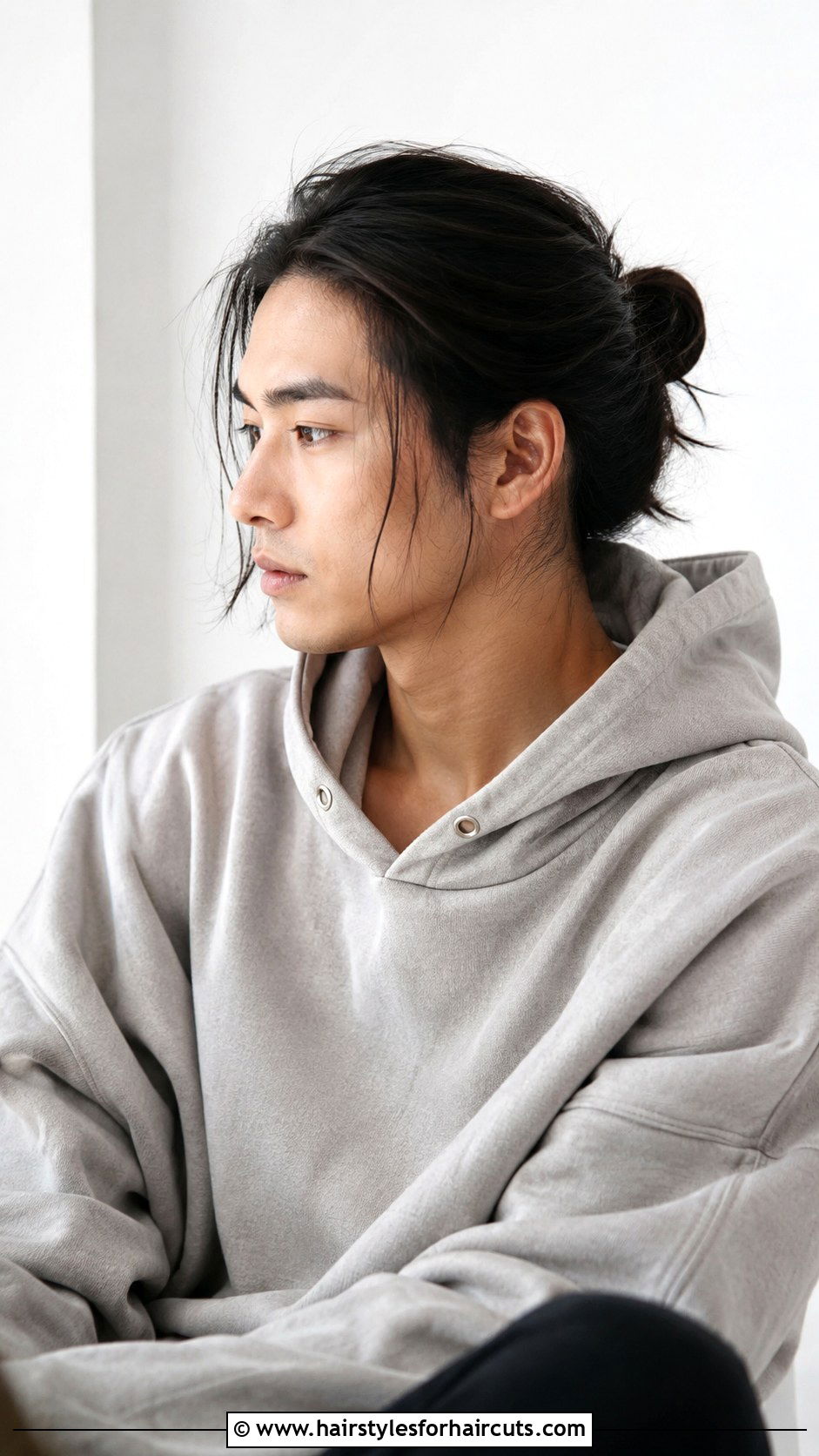 Asian Male Messy Bun - 25 asian male long hairstyles - 25 asian male long hairstyles