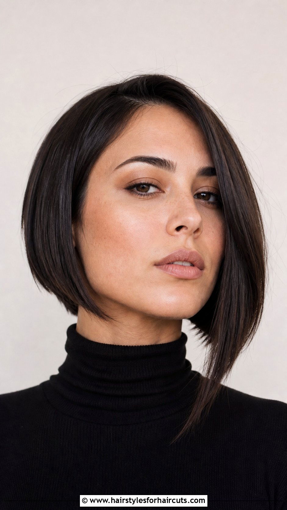 Asymmetrical Bob - 25 haircuts for square face - 25 haircuts for square face