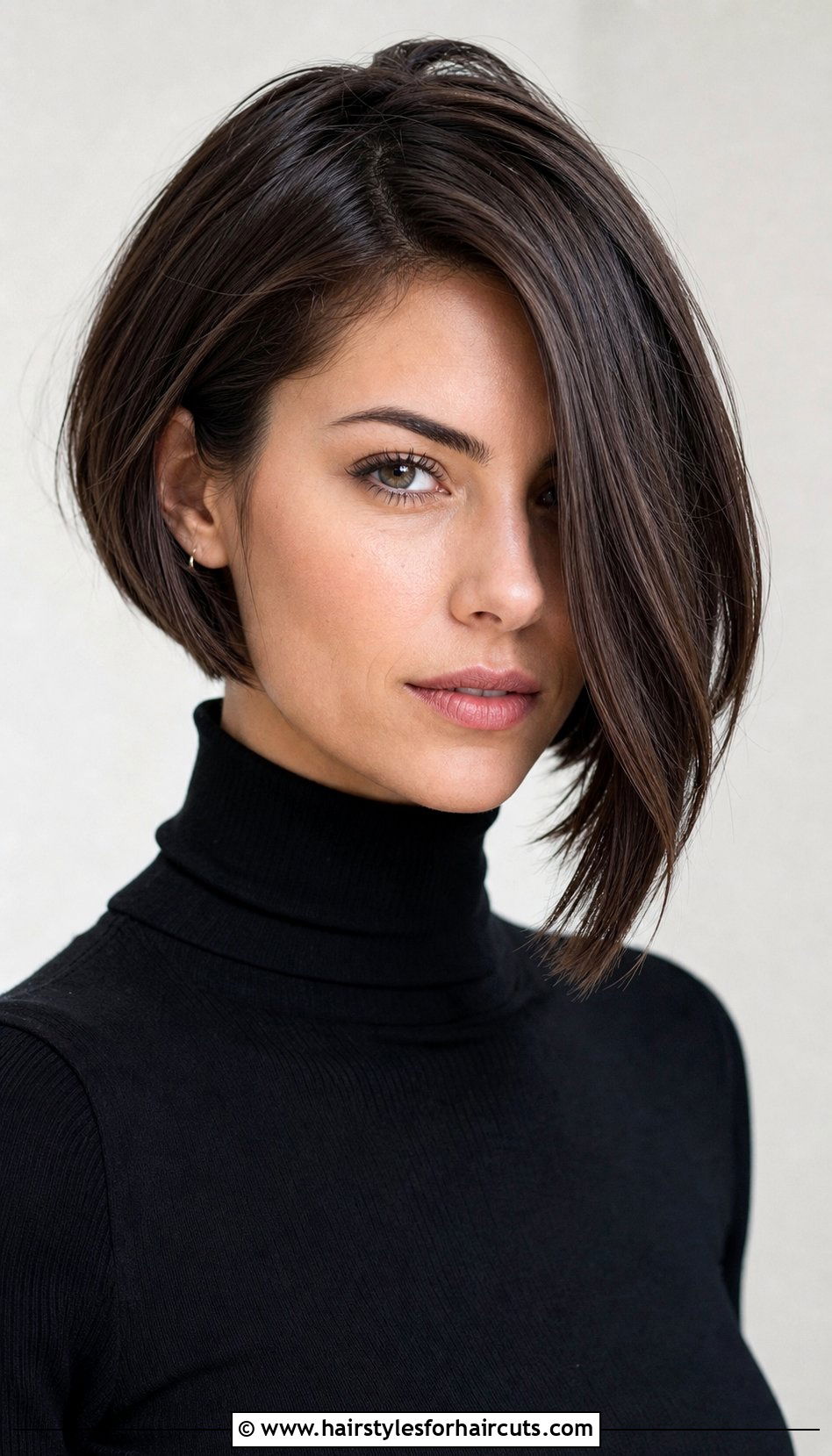 Asymmetrical Bob - 25 hairstyles for hair loss women - 25 hairstyles for hair loss women