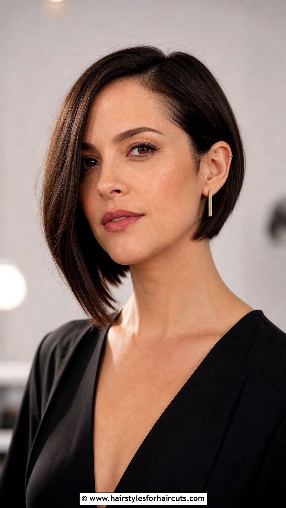 Asymmetrical Bob - 25 hairstyles for long faces - 25 hairstyles for long faces