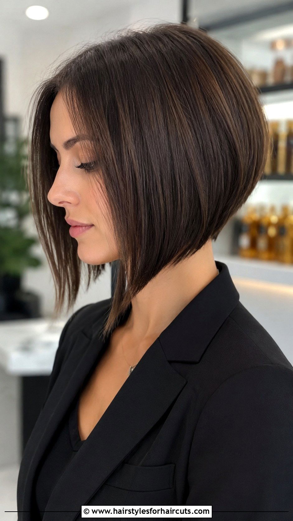 Asymmetrical Bob - 25 haircuts meaning - 25 haircuts meaning