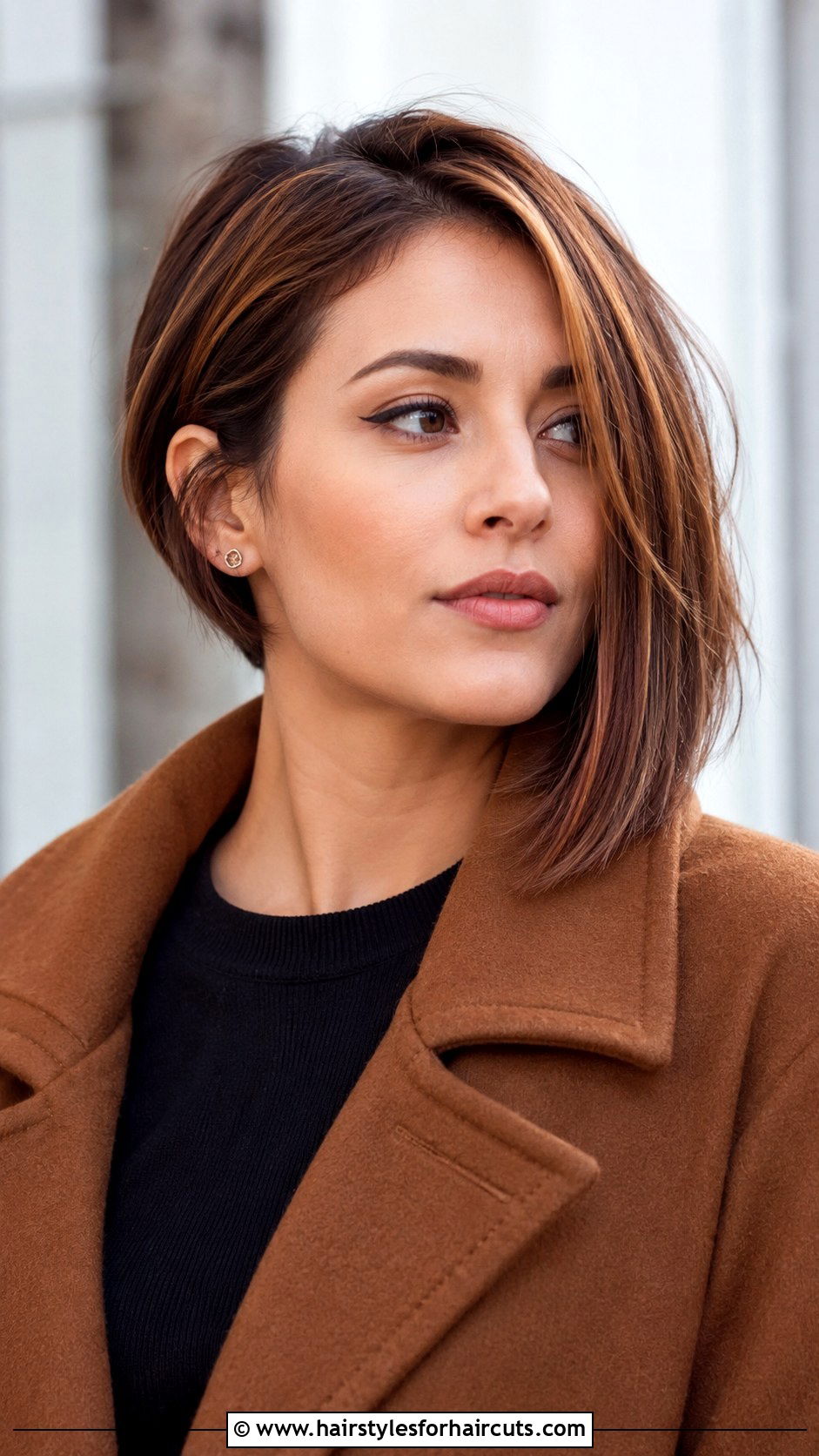 Asymmetrical Bob - 25 low maintenance short haircuts for thin hair - 25 low maintenance short haircuts for thin hair
