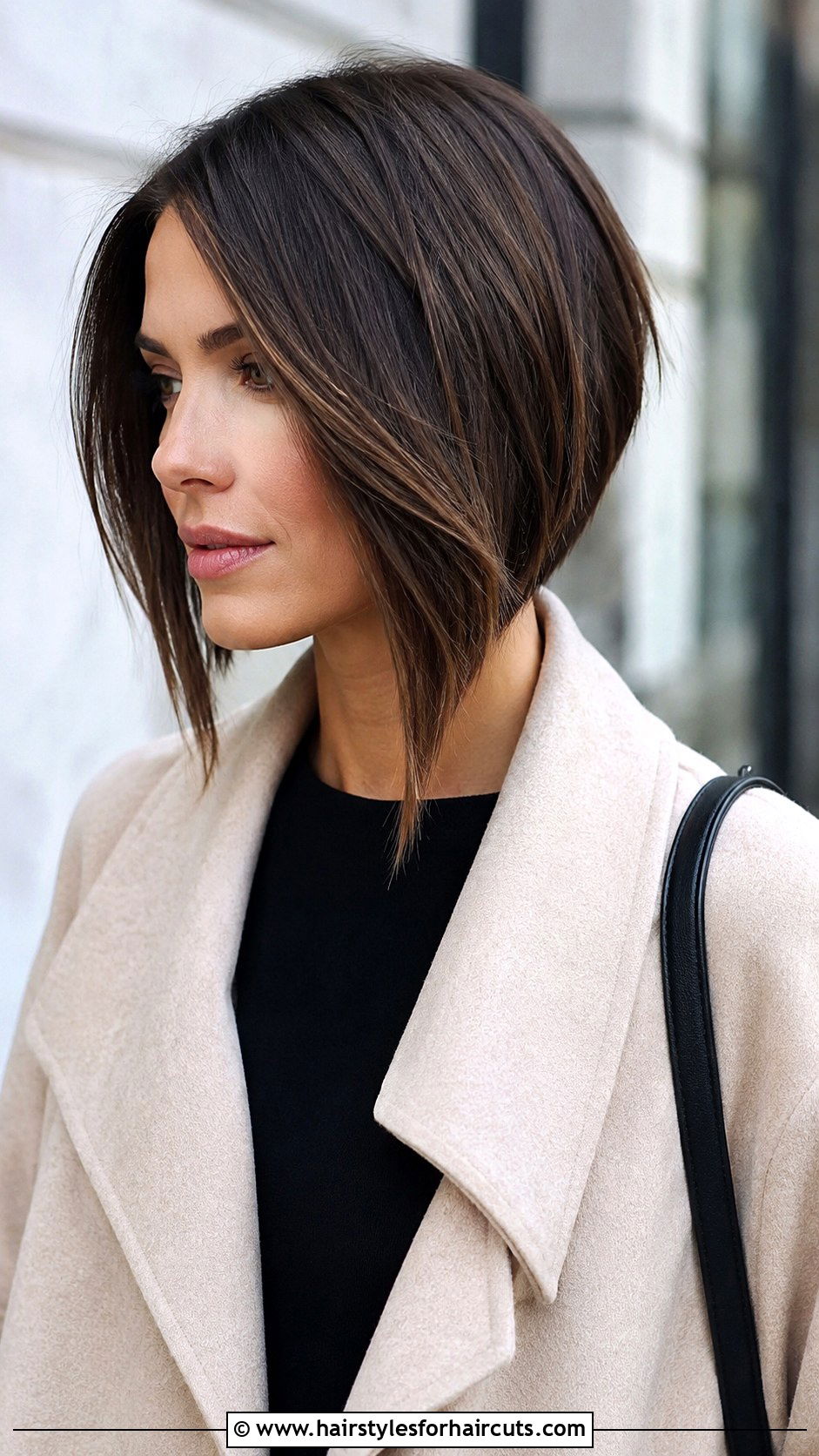 Asymmetrical Bob Haircut - 25 haircuts for women over 30 - 25 haircuts for women over 30
