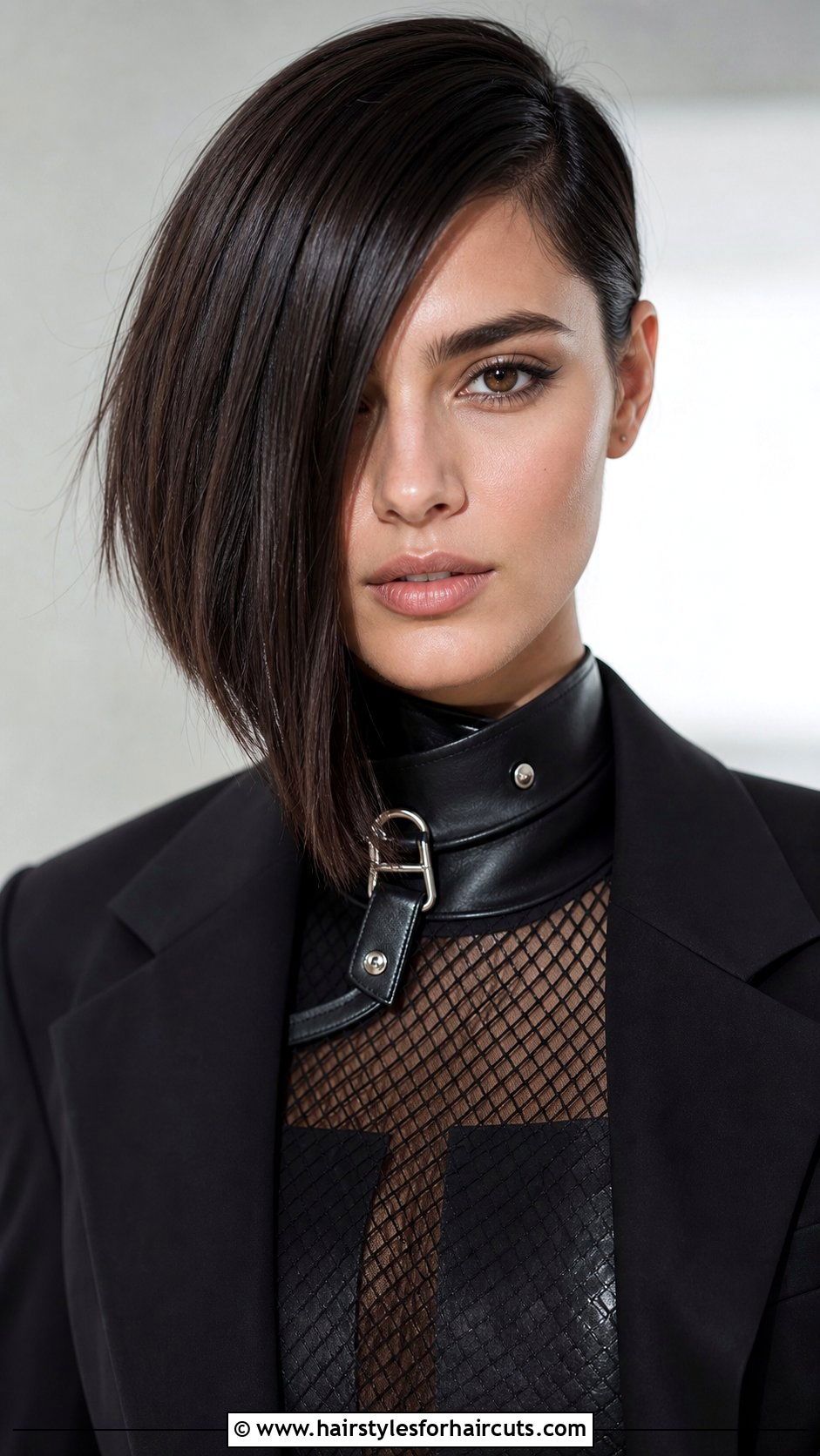 Asymmetrical Bob Haircut - 25 haircuts logo - 25 haircuts logo