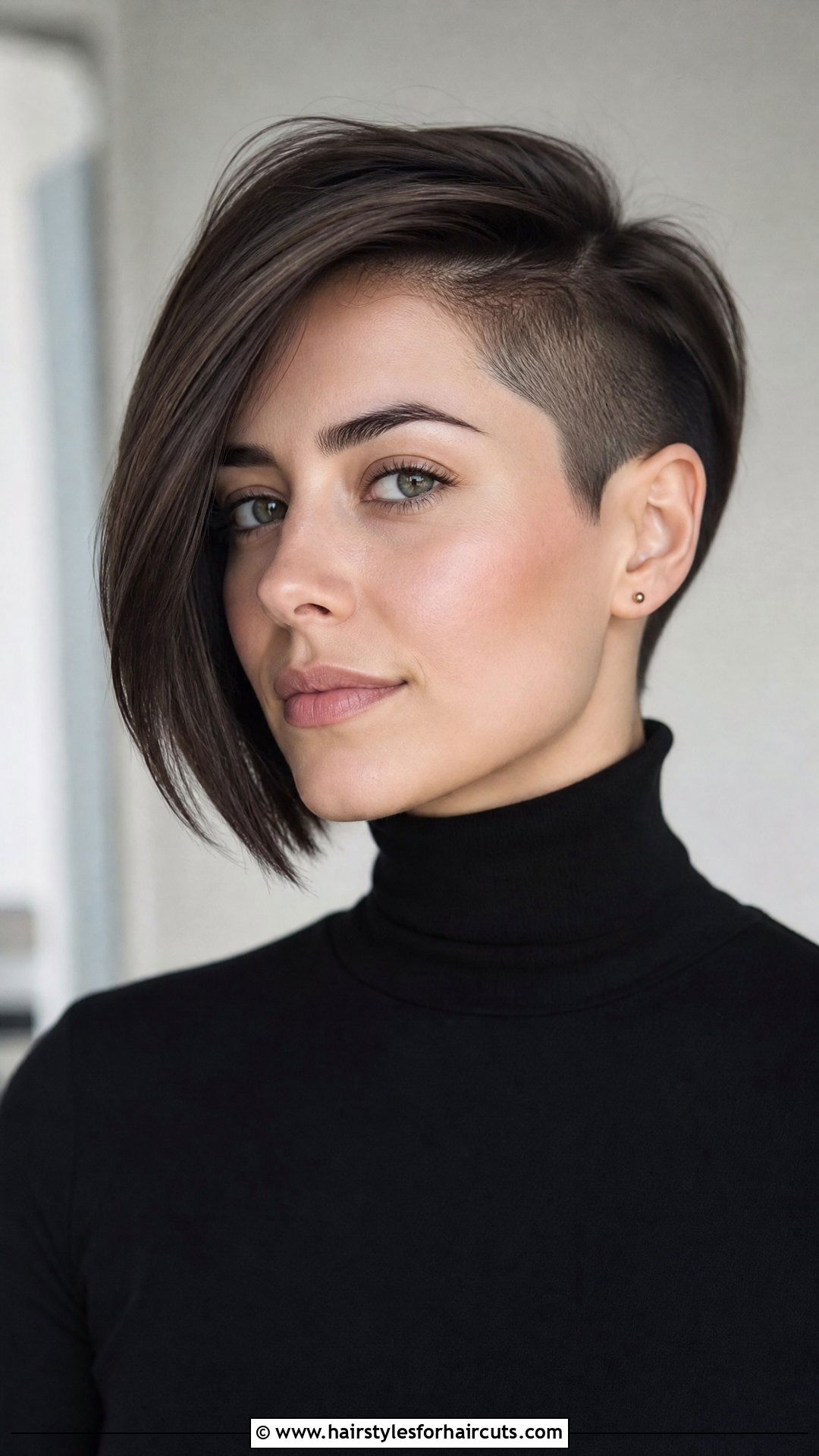 Asymmetrical Bob Haircut - 25 women haircuts salon - 25 women haircuts salon