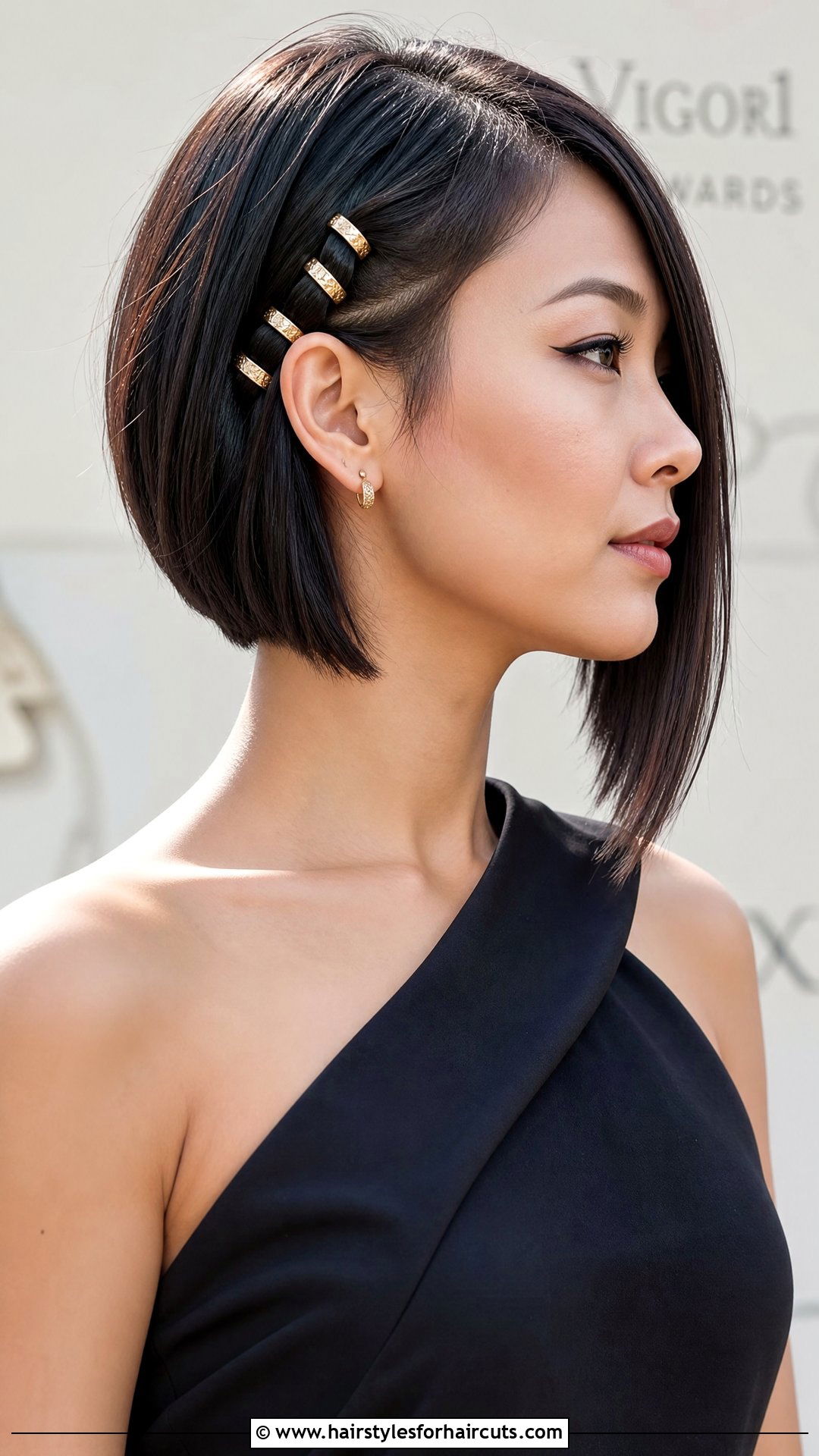 Asymmetrical Bob With Hair Jewelry - 25 wedding hairstyles short hair - 25 wedding hairstyles short hair