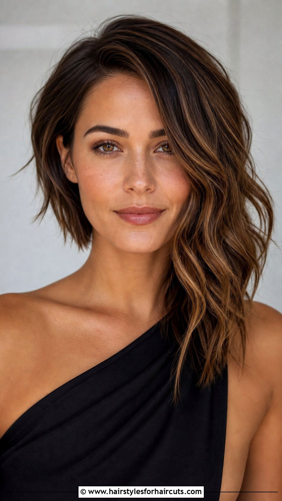 Asymmetrical Bob With Waves - 25 valentines day hairstyles for short hair - 25 valentine's day hairstyles for short hair