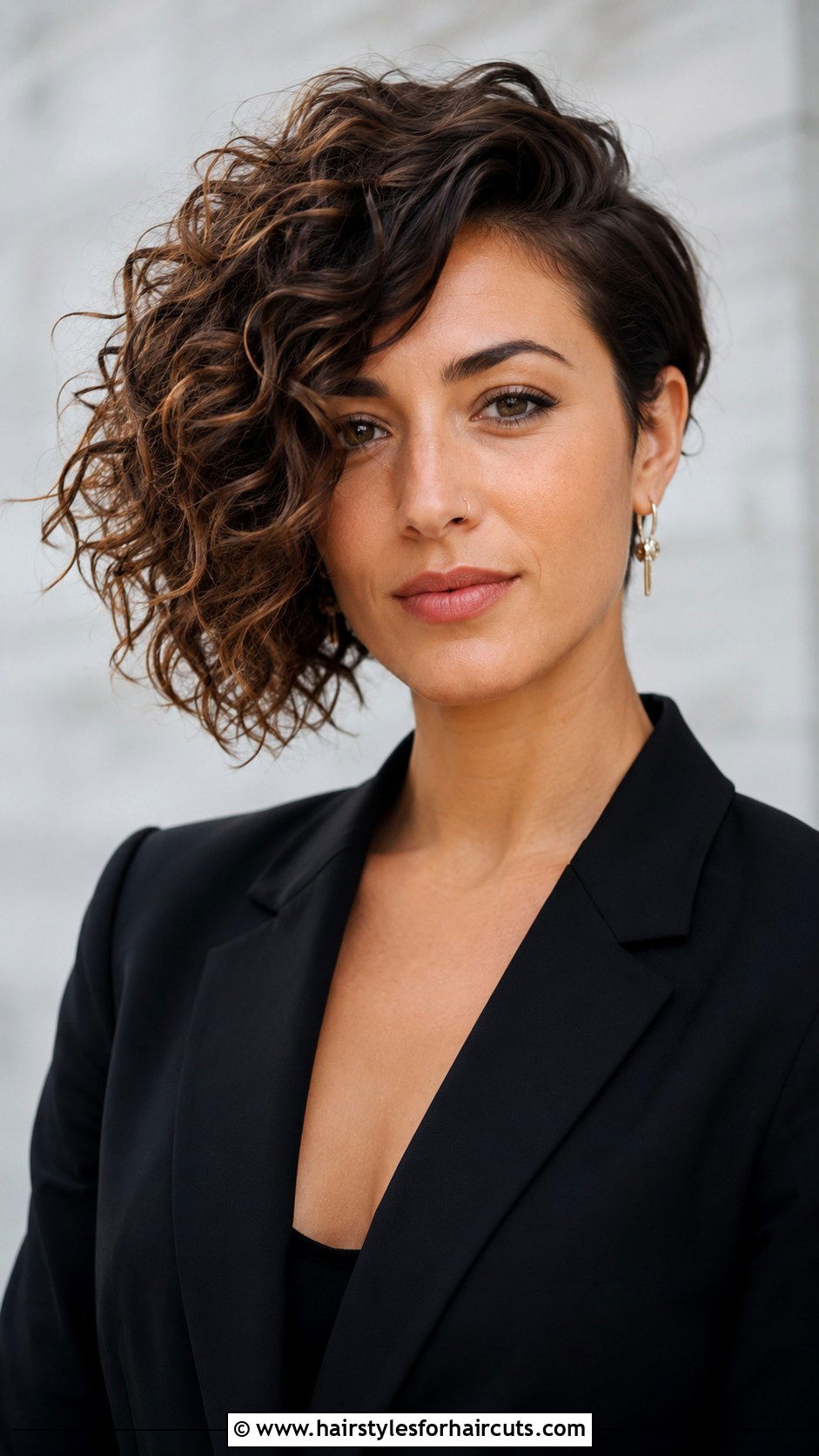 Asymmetrical Curly Bob - 25 curly bob hairstyles - 25 curly bob hairstyles