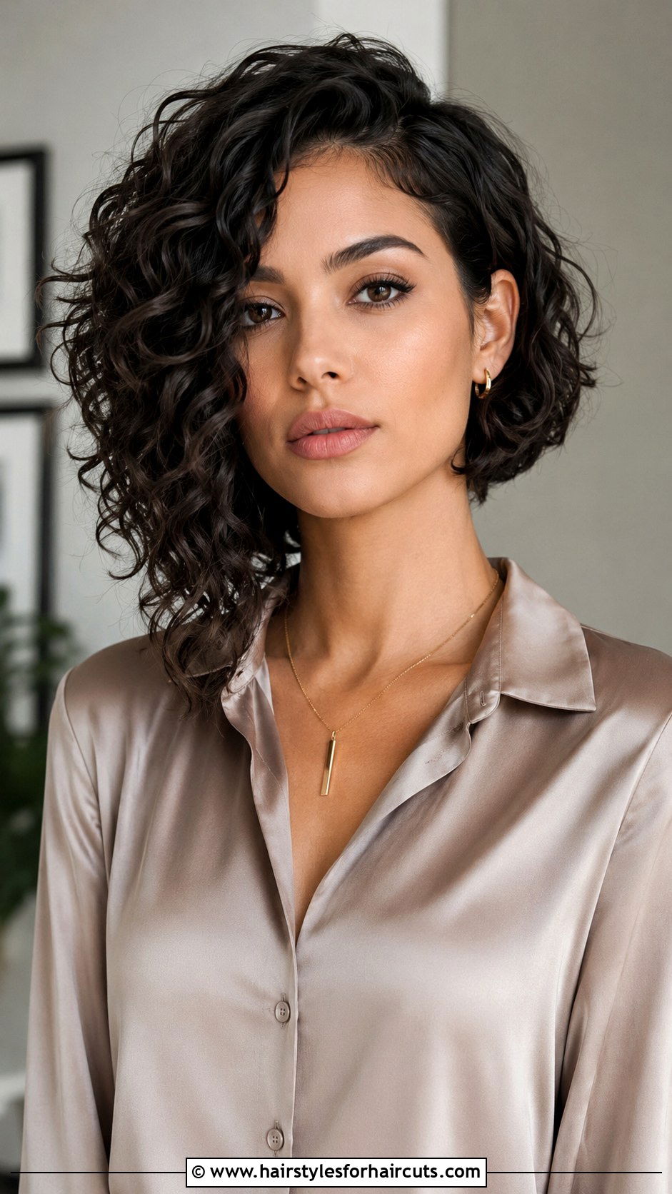 Asymmetrical Curly Bob - 25 curly hair lightskin haircuts - 25 curly hair lightskin haircuts
