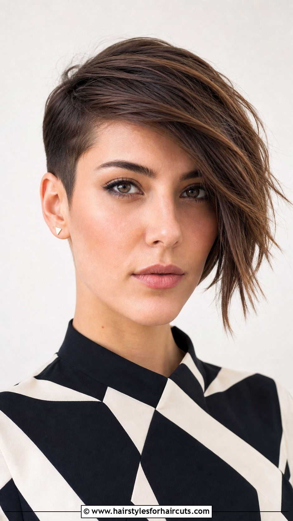 Asymmetrical Pixie Cut - 25 one side hairstyles - 25 one side hairstyles