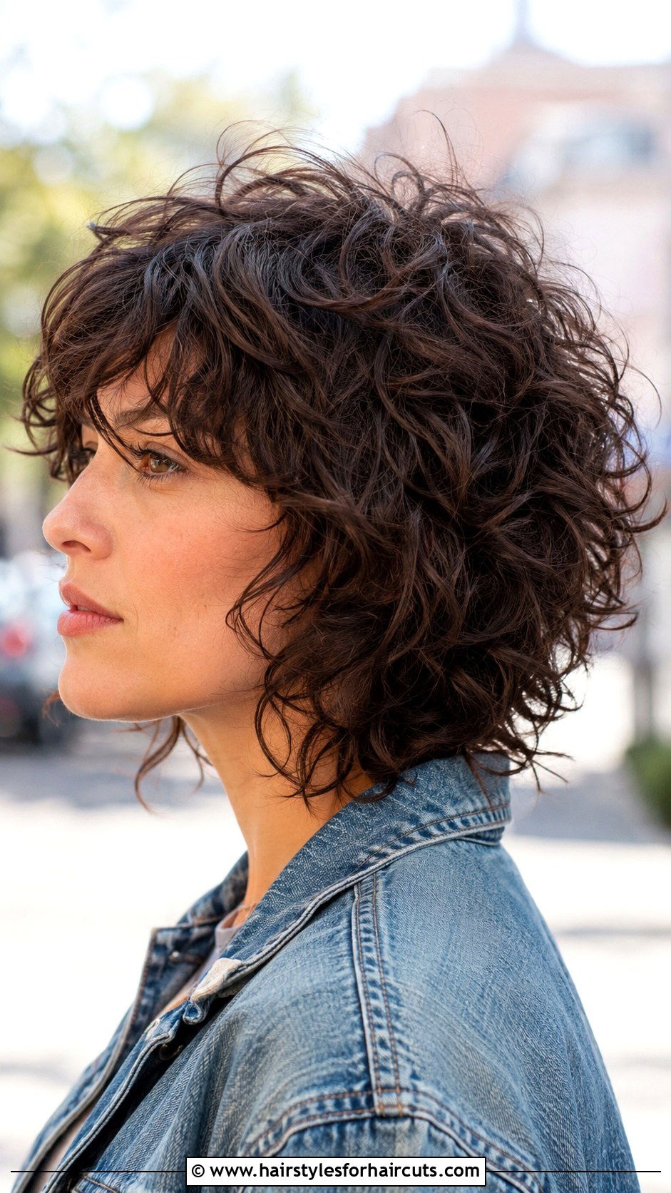Asymmetrical Stacked Bob For Curly Hair - 25 stacked haircuts for curly hair - 25 stacked haircuts for curly hair