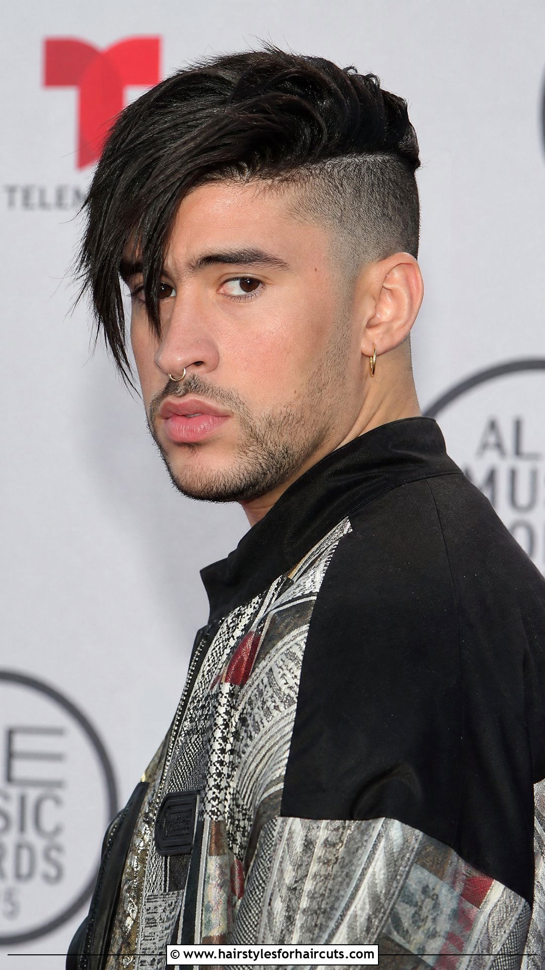 Bad Bunny Undercut Long Top - 25 bad bunny hairstyles - 25 bad bunny hairstyles