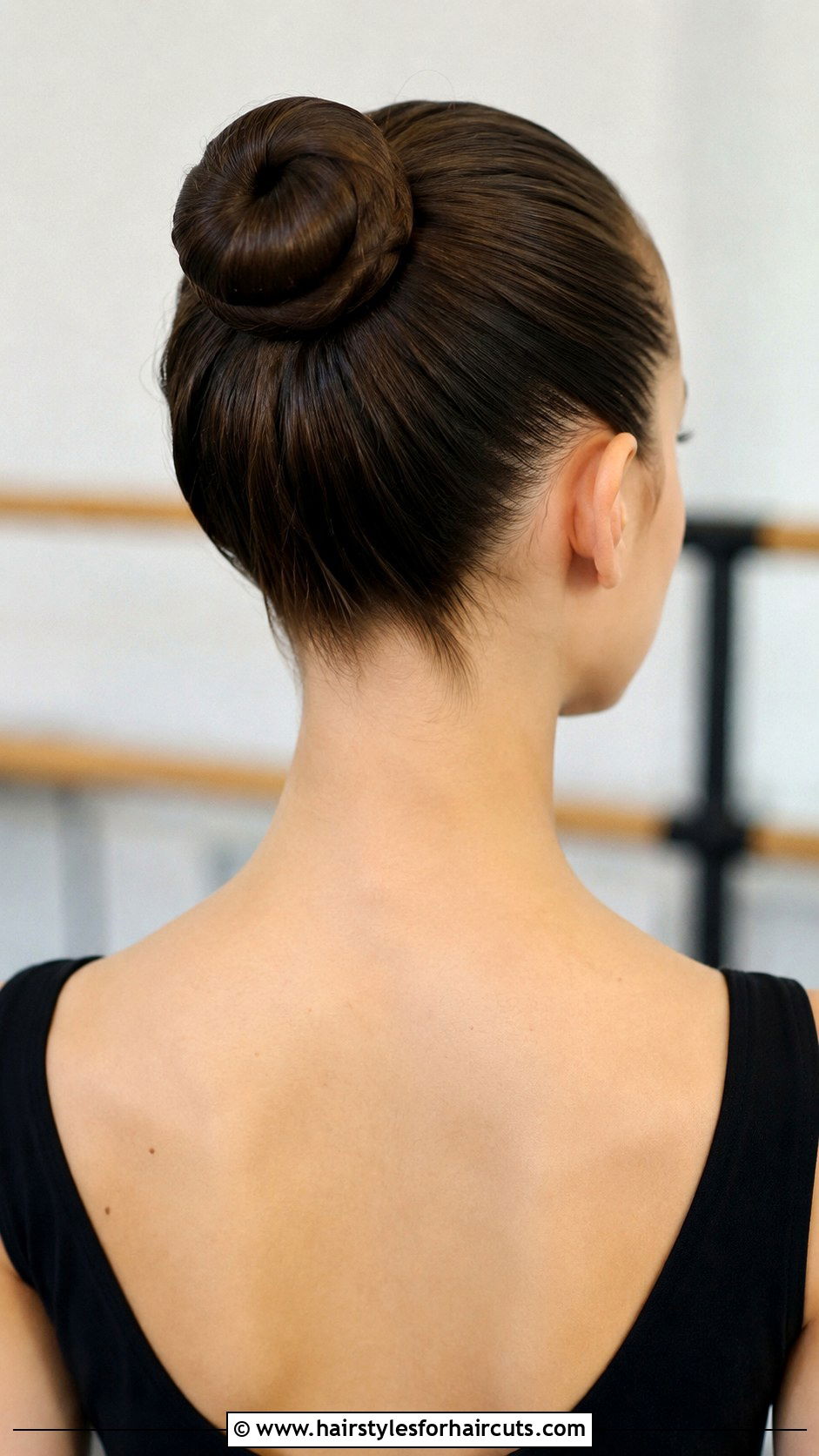 Ballet Bun - 25 bun hairstyles for long hair - 25 bun hairstyles for long hair