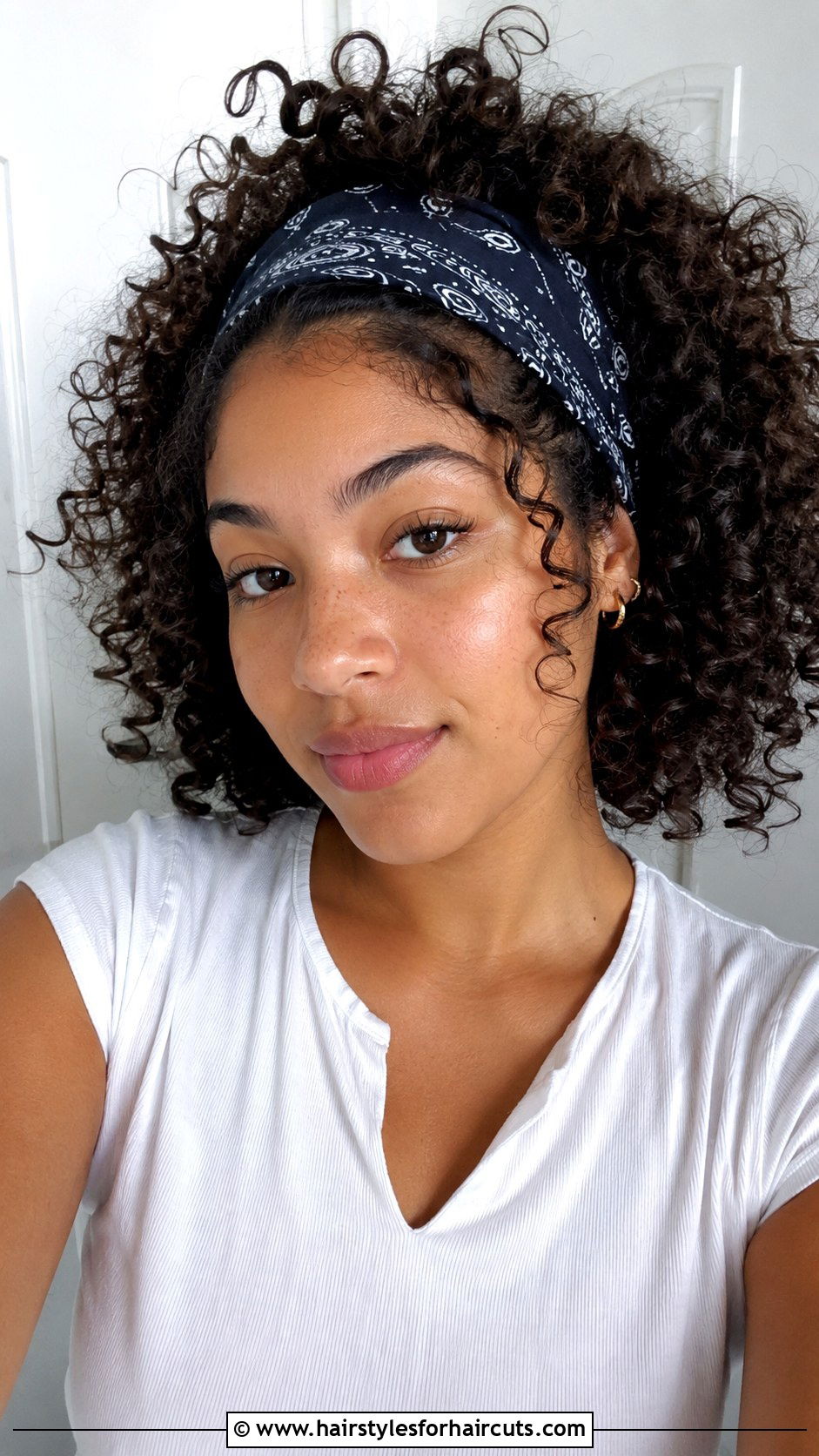 Bandana With Curly Hair - 25 bandana hairstyles - 25 bandana hairstyles