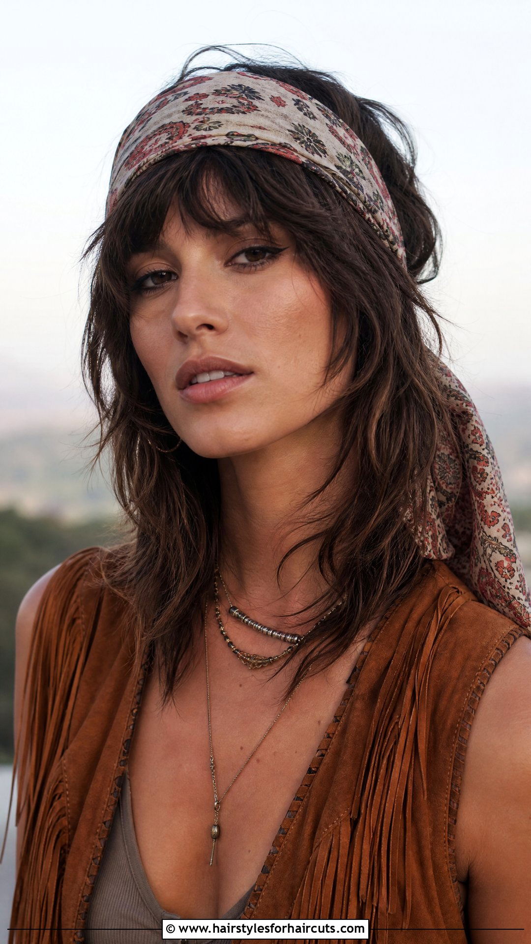 Bandana With Shag Cut - 25 hairstyles with bandana - 25 hairstyles with bandana