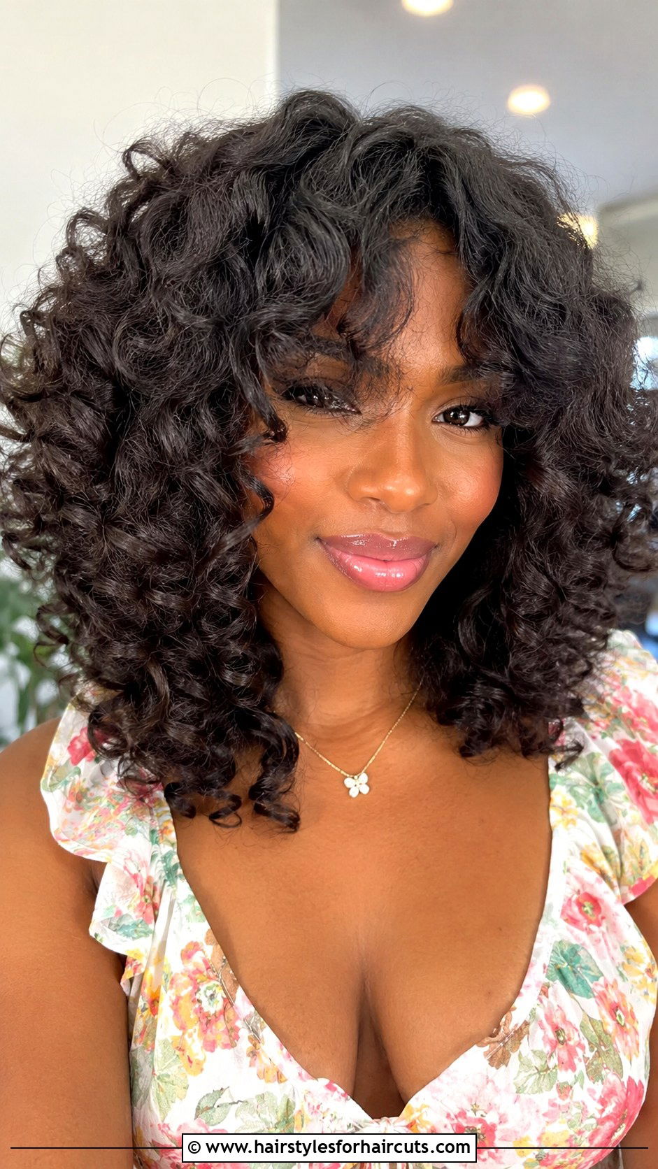 Big Curls With Face Framing Layers - 25 big curls hairstyles for black hair - 25 big curls hairstyles for black hair
