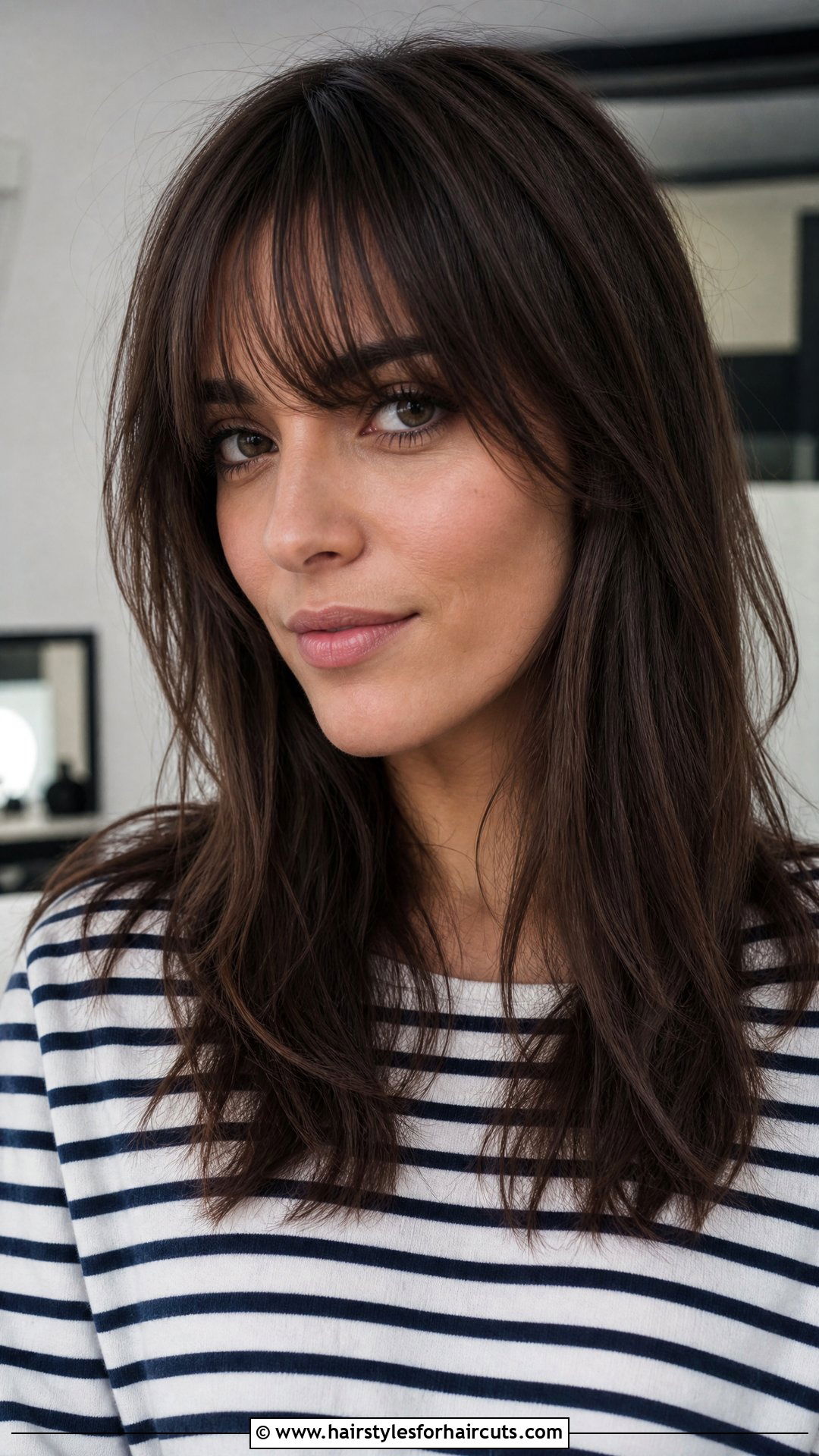 Birkin Bangs With Brunette Hair - 25 front haircuts - 25 front haircuts