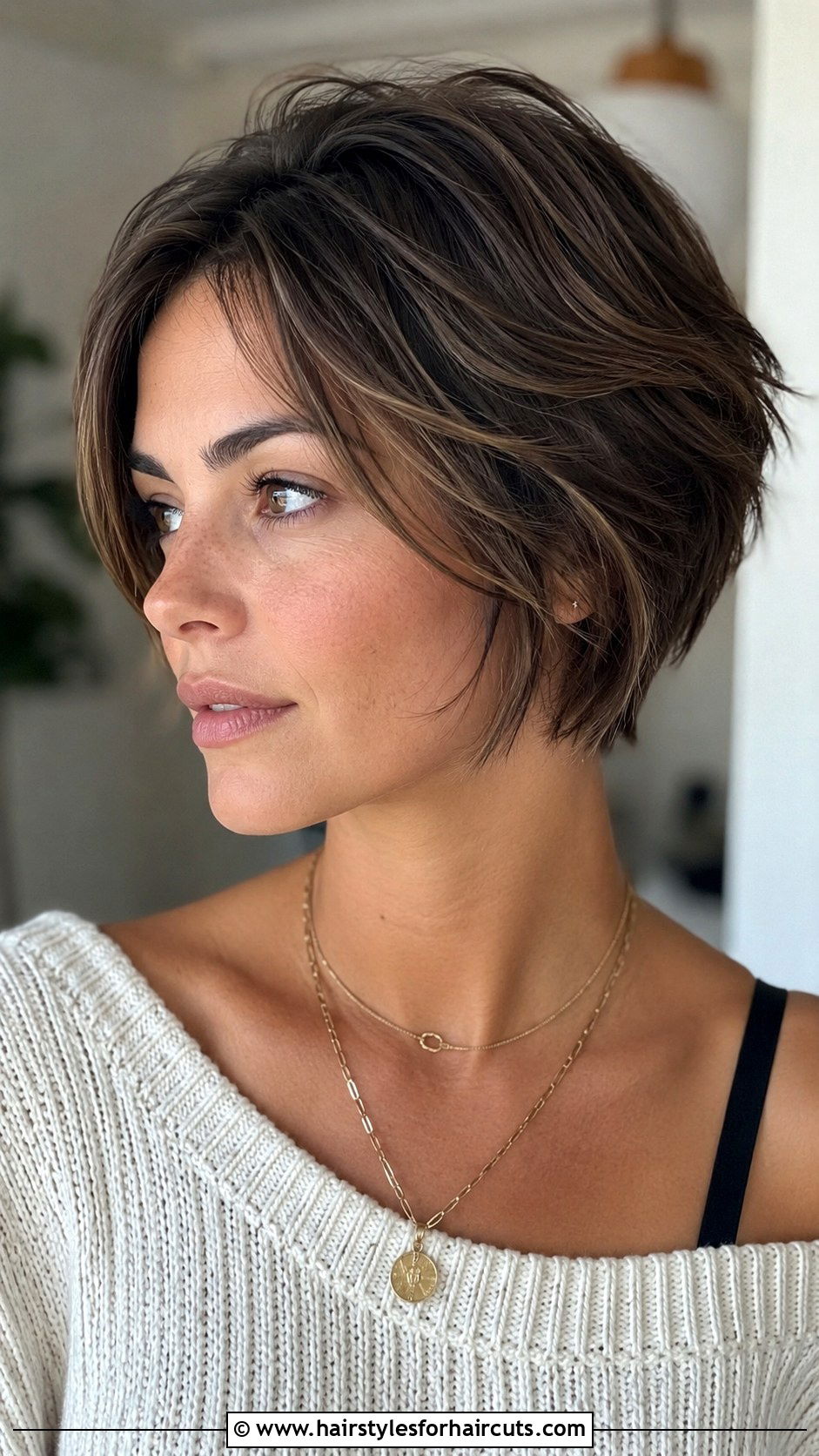 Bixie Cut - 25 haircuts for fine straight hair - 25 haircuts for fine straight hair