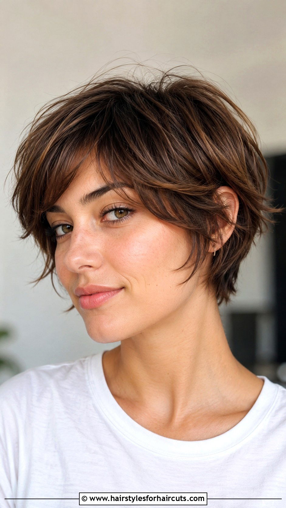 Bixie Cut - 25 haircuts for older women with fine hair - 25 haircuts for older women with fine hair