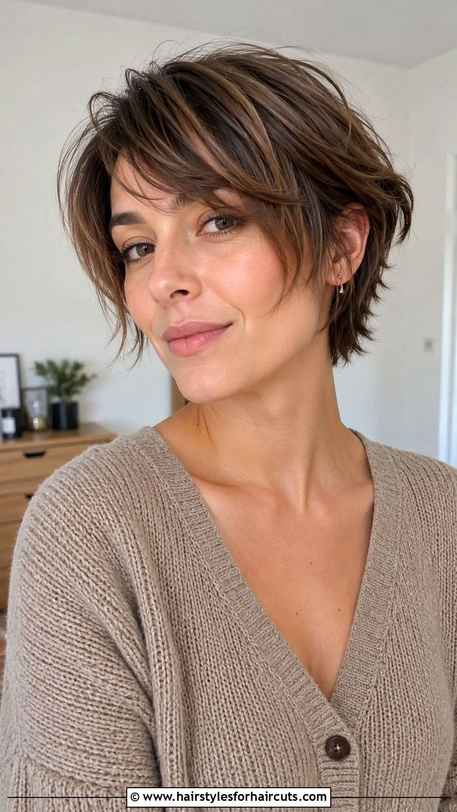 Bixie Cut - 25 best fine hair haircuts - 25 best fine hair haircuts